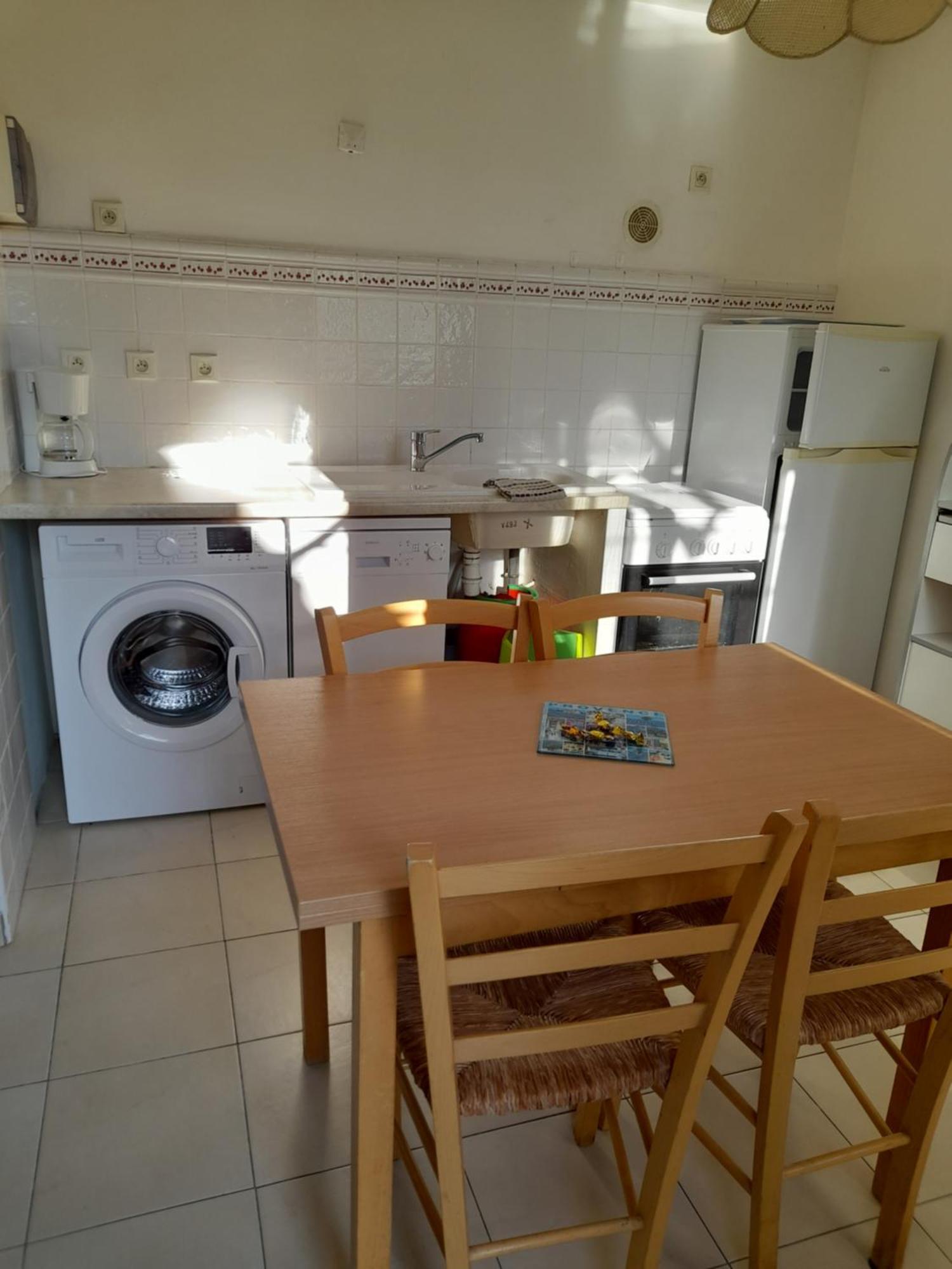 Chambres D'Hotes Chez Cecile A Lagnes 外观 照片